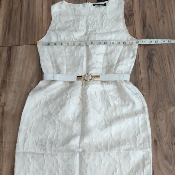 Rachael G. Beige Printed Dress, Size M - Picture 8 of 16